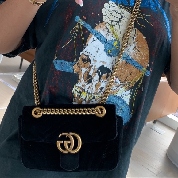 **SOLD** GUCCI BLACK velvet small GG Marmont bag - Picture 2 of 11